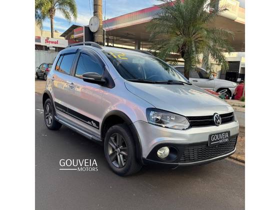 VOLKSWAGEN CROSSFOX 1.6 MI FLEX 8V 4P MANUAL